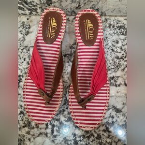 Chic Cliffs by White Mountain Red Striped Women's Sandals-‎ Size 9